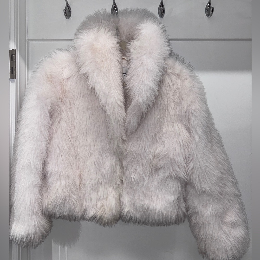 Abercrombie & Fitch Soft White Teddy Jacket
